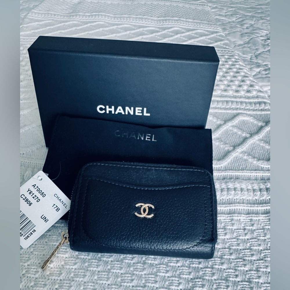 Chanel coin bag- with box and tag